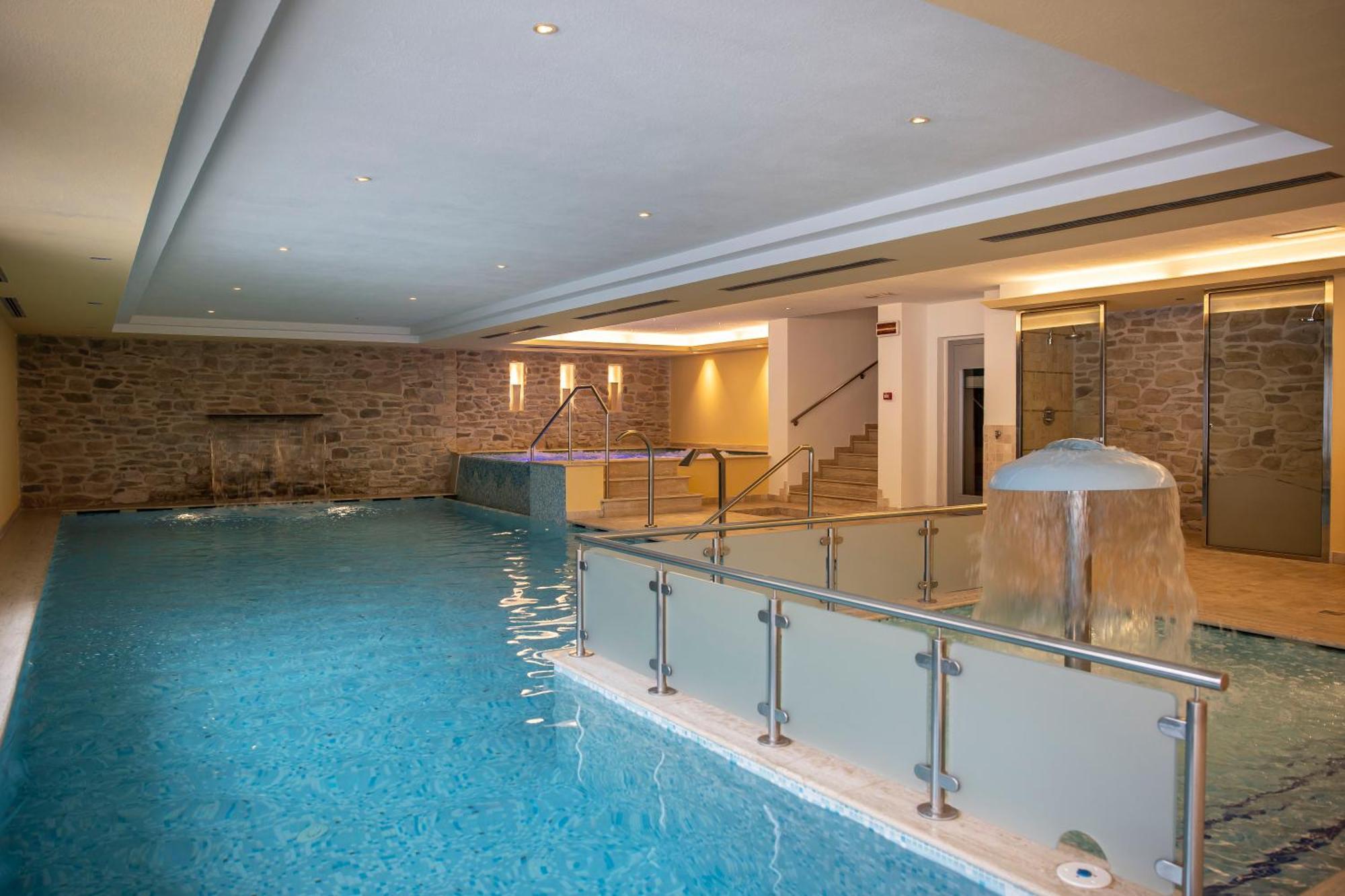 Beverly Alps Hotel & Spa Pinzolo Ngoại thất bức ảnh