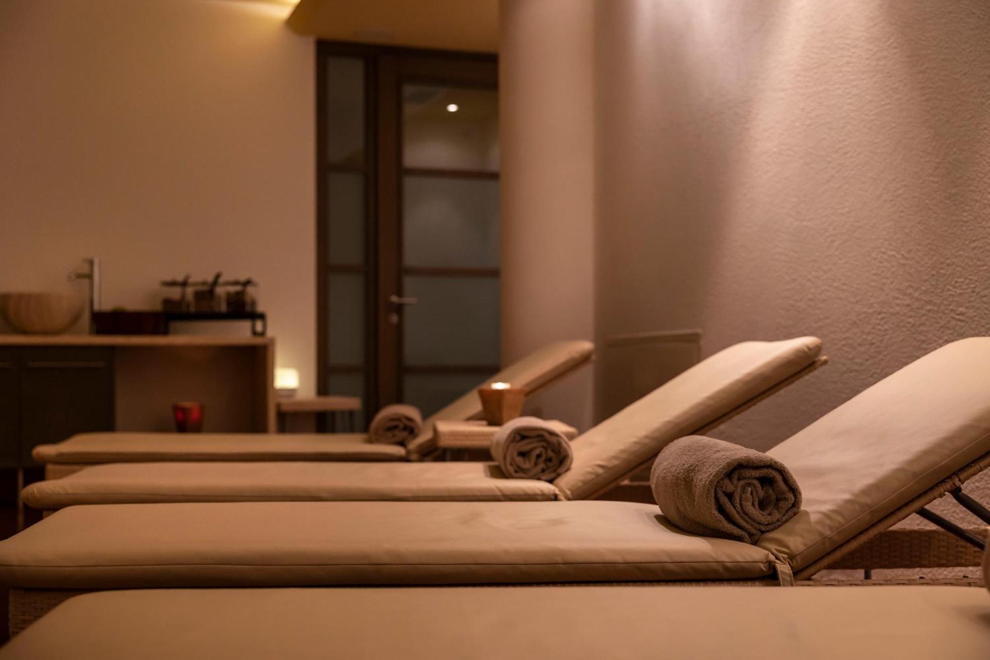 Beverly Alps Hotel & Spa Pinzolo Ngoại thất bức ảnh